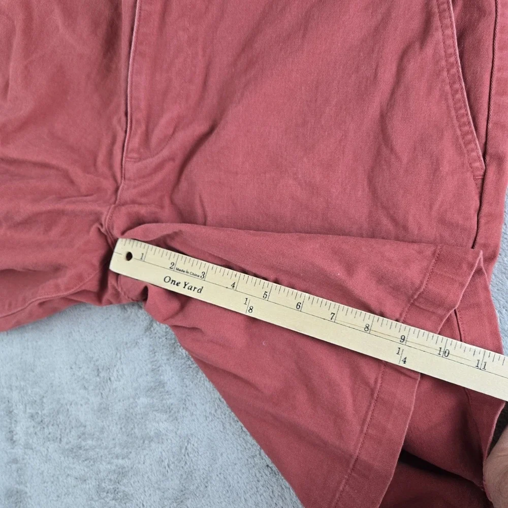 Dockers Shorts Mens 36x10 Burgundy Stretchy Flat Front Chino Pockets Casual Golf